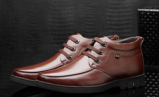 芭步仕(Burbupps)男鞋 品牌溯源与鞋类配件解析